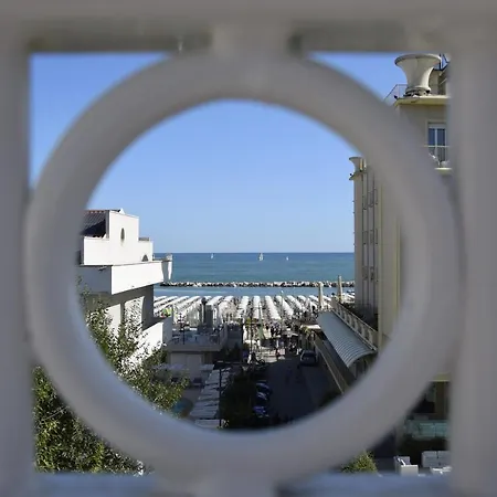 Hotel Des Bains Cattolica