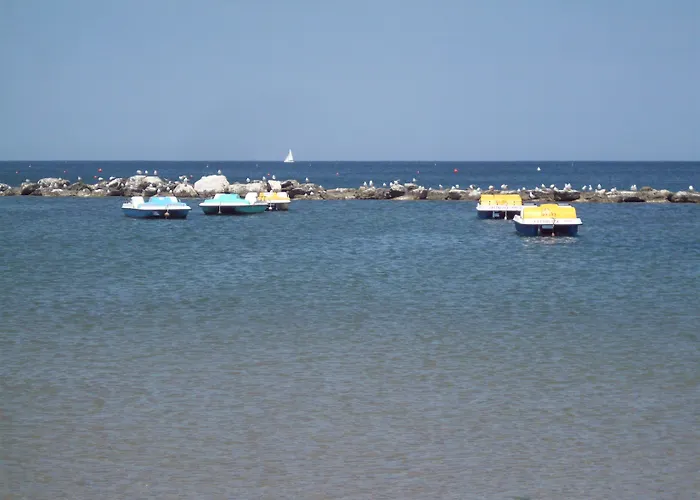 Des Bains קאטוליקה