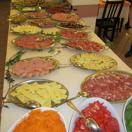 Hotel Des Bains 3*