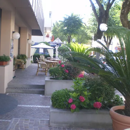 Des Bains 3* Cattolica